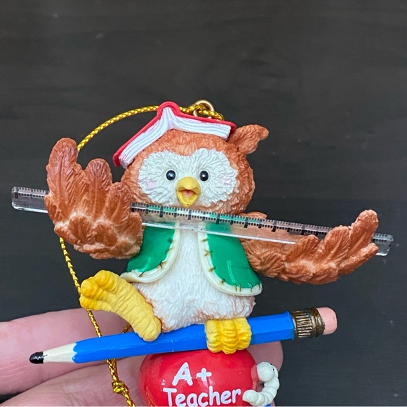 MISTLETOE Magic Collection A+ Teacher Christmas Tree Ornament - Picture 9 of 13